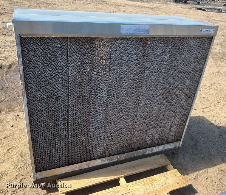 image for item NM9328 PolarCool  fan