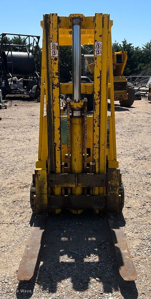 image for item NM9340 Clark C500-45  forklift