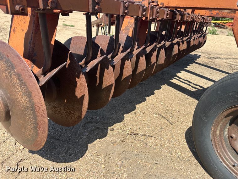 image for item NM9405 Miller  off-set disk