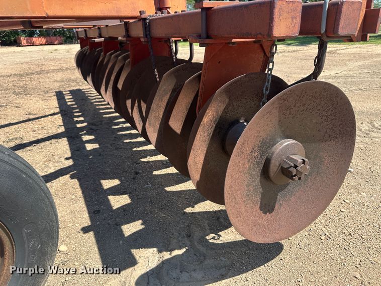 image for item NM9405 Miller  off-set disk