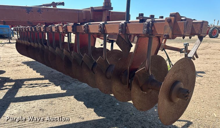 image for item NM9405 Miller  off-set disk