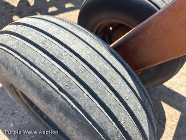 image for item NM9405 Miller  off-set disk