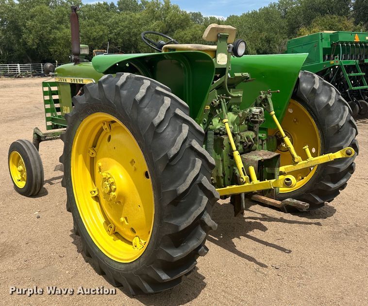 image for item NM9438 1963 John Deere 2010  tractor