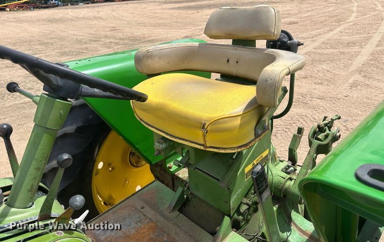 image for item NM9438 1963 John Deere 2010  tractor