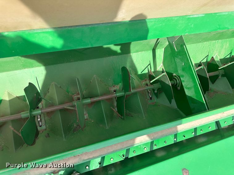 image for item NM9439 Great Plains 1005NG  no-till grain drill