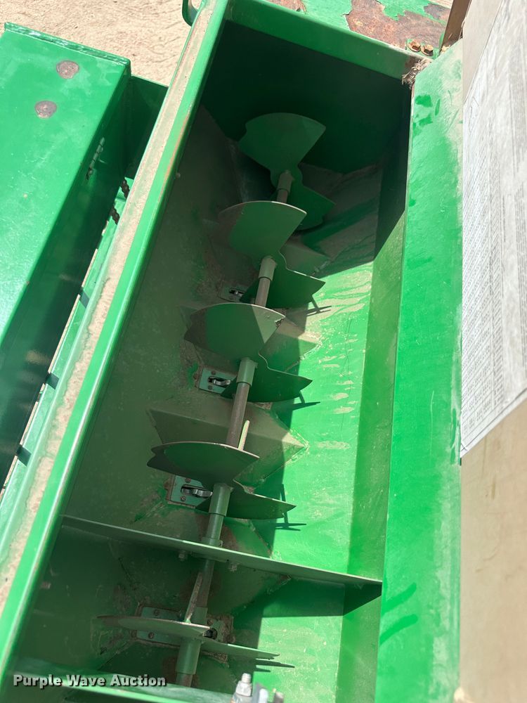 image for item NM9439 Great Plains 1005NG  no-till grain drill