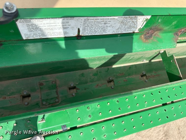 image for item NM9439 Great Plains 1005NG  no-till grain drill