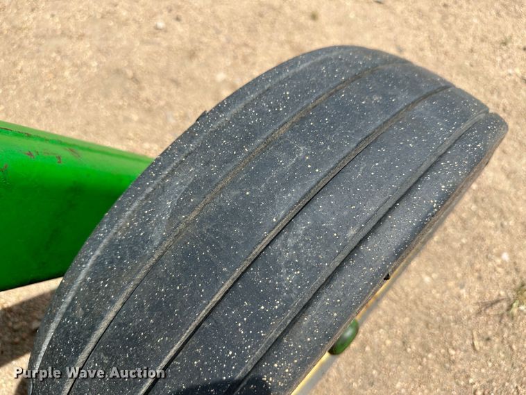 image for item NM9440 John Deere MX10  rotary mower