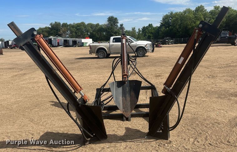 image for item NM9443 Oasis  skid steer tree spade