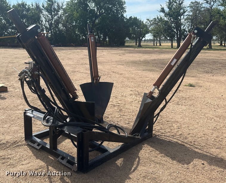 image for item NM9443 Oasis  skid steer tree spade