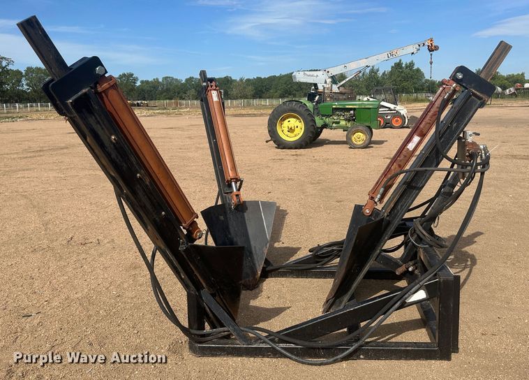 image for item NM9443 Oasis  skid steer tree spade