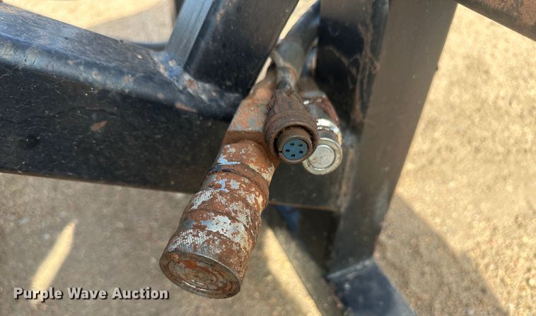 image for item NM9443 Oasis  skid steer tree spade