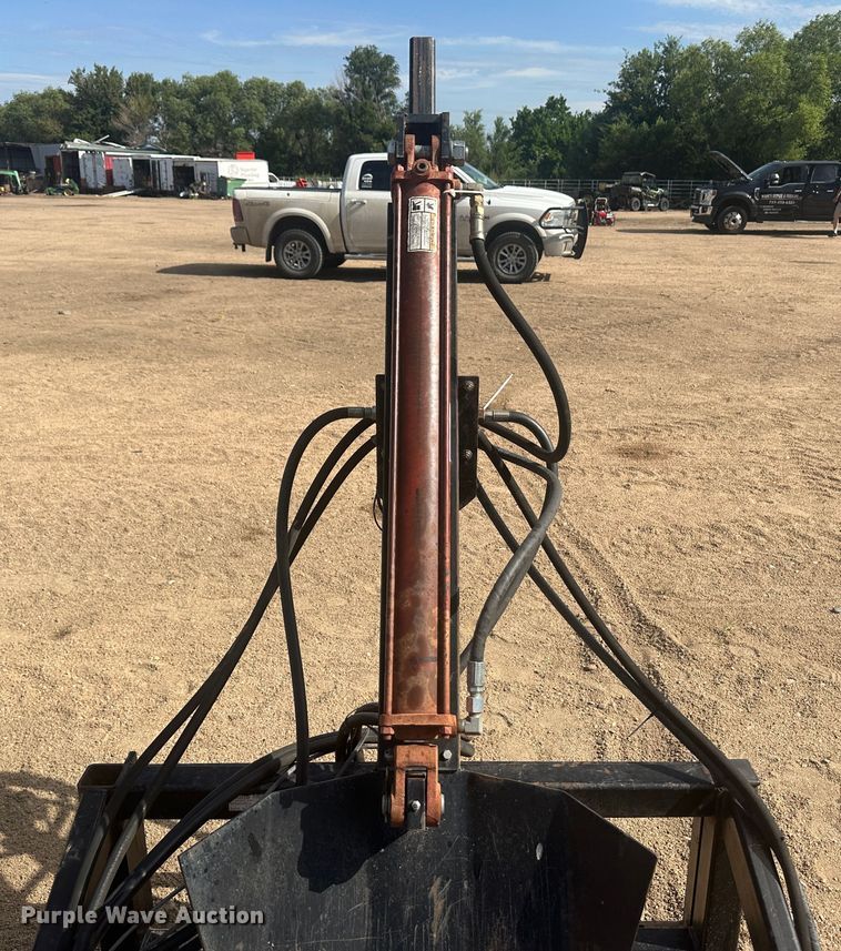 image for item NM9443 Oasis  skid steer tree spade