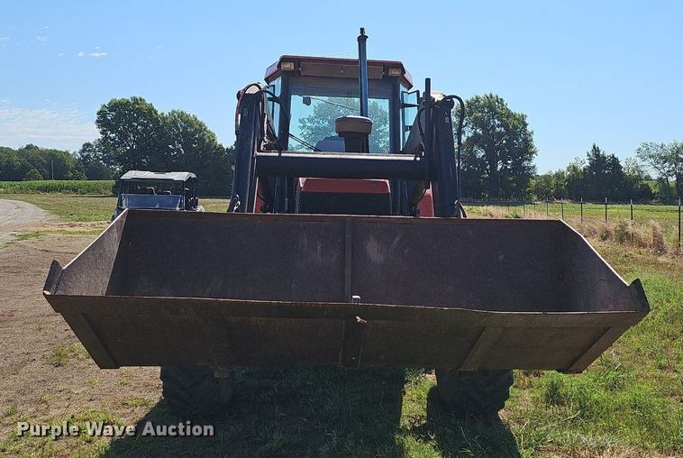 image for item NT9759 1993 AGCO 8630  MFWD tractor