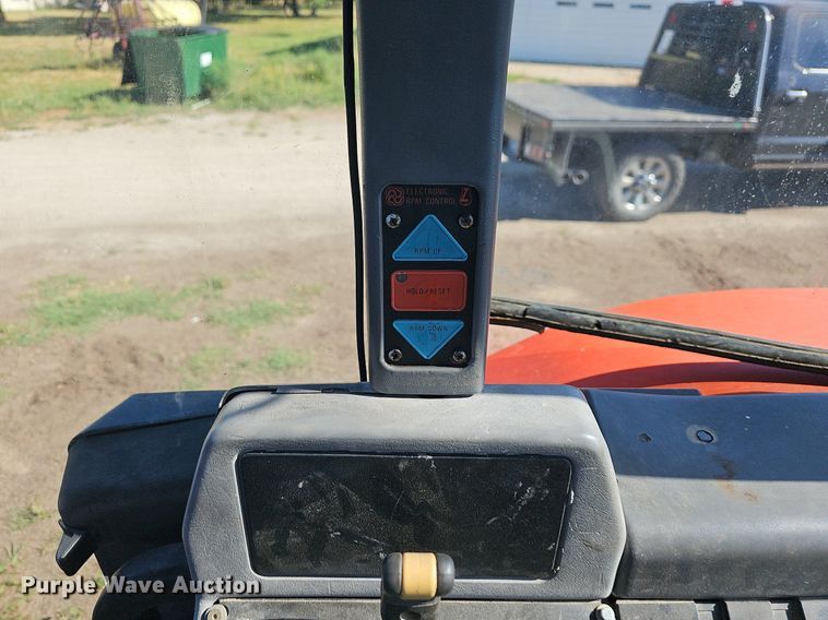 image for item NT9759 1993 AGCO 8630  MFWD tractor