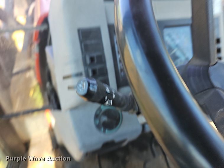 image for item NT9759 1993 AGCO 8630  MFWD tractor