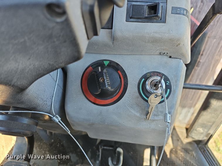 image for item NT9759 1993 AGCO 8630  MFWD tractor