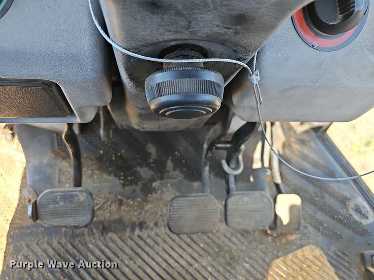 image for item NT9759 1993 AGCO 8630  MFWD tractor