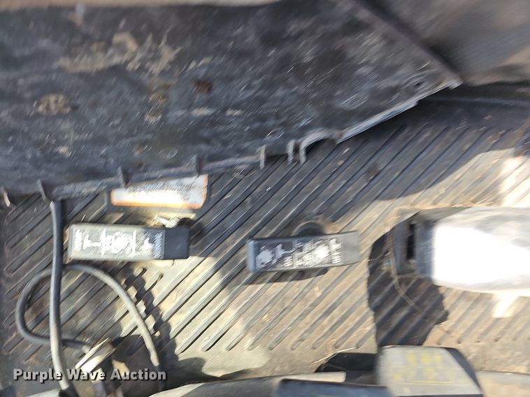 image for item NT9759 1993 AGCO 8630  MFWD tractor