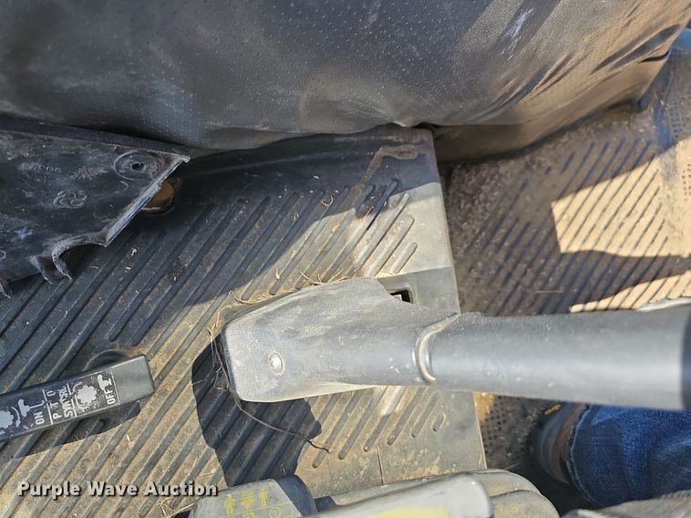 image for item NT9759 1993 AGCO 8630  MFWD tractor