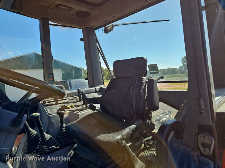 image for item NT9759 1993 AGCO 8630  MFWD tractor