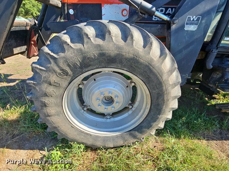 image for item NT9759 1993 AGCO 8630  MFWD tractor
