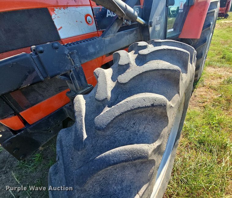 image for item NT9759 1993 AGCO 8630  MFWD tractor