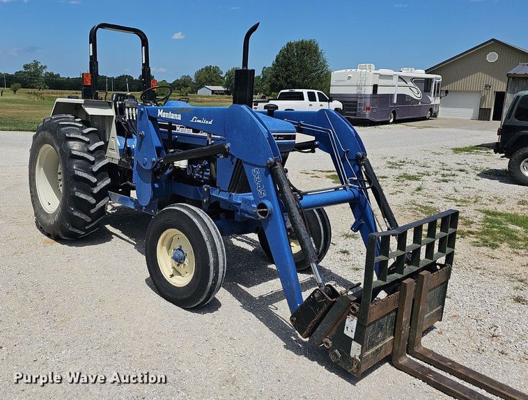 image for item NT9761 Montana 665  tractor