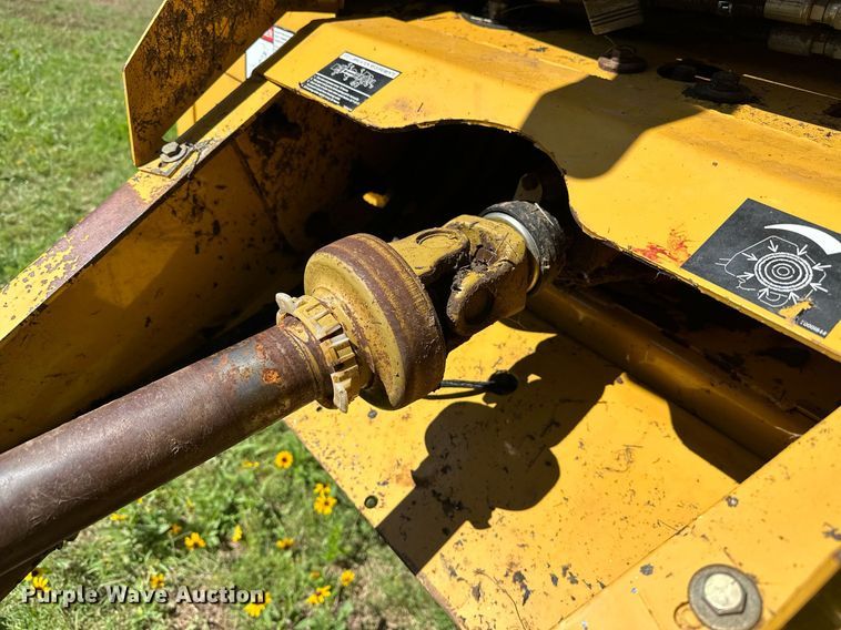 image for item OC9094 2013 Vermeer 604 Super M  round baler