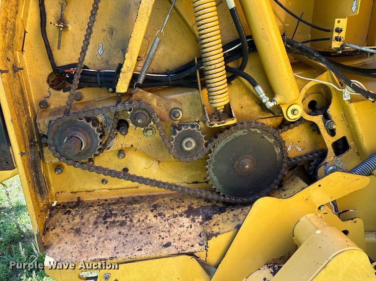 image for item OC9094 2013 Vermeer 604 Super M  round baler