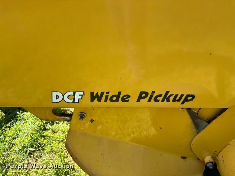 image for item OC9094 2013 Vermeer 604 Super M  round baler