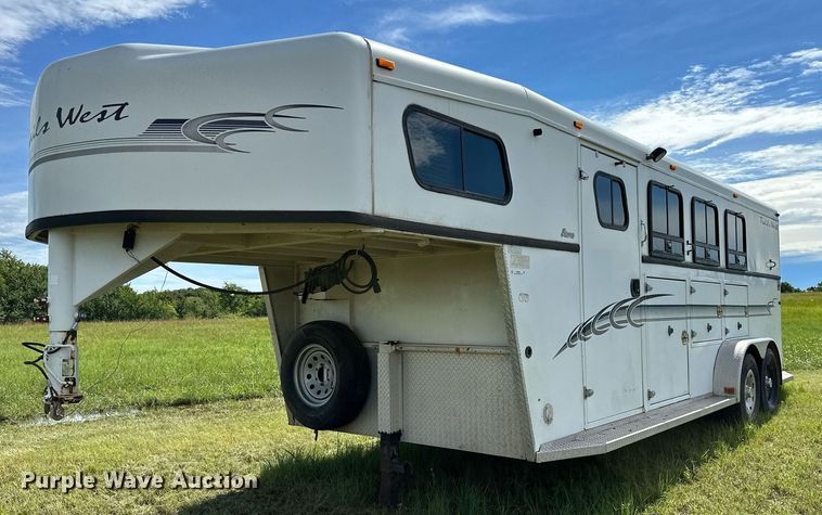 image for item OC9099 2002 Trails West  horse trailer