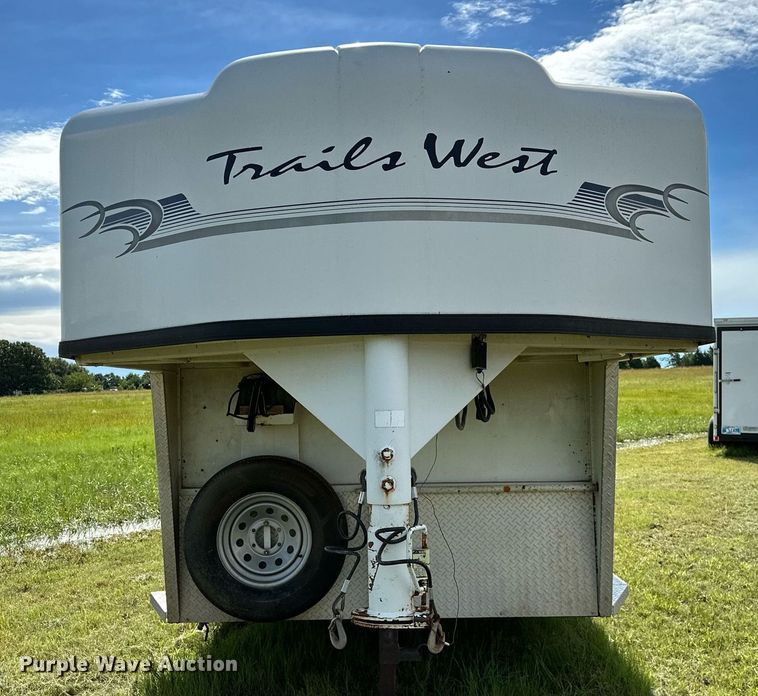 image for item OC9099 2002 Trails West  horse trailer
