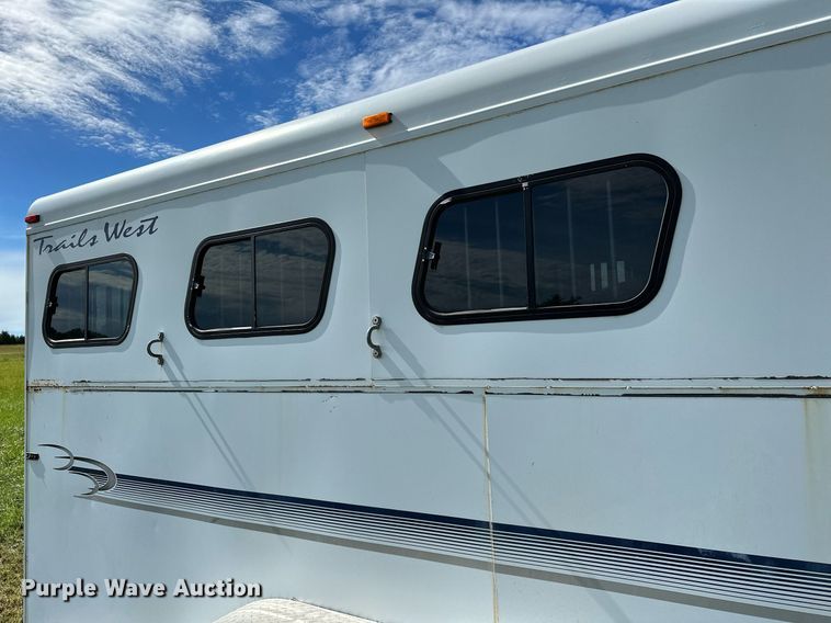 image for item OC9099 2002 Trails West  horse trailer