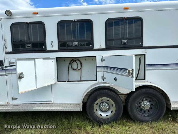 image for item OC9099 2002 Trails West  horse trailer