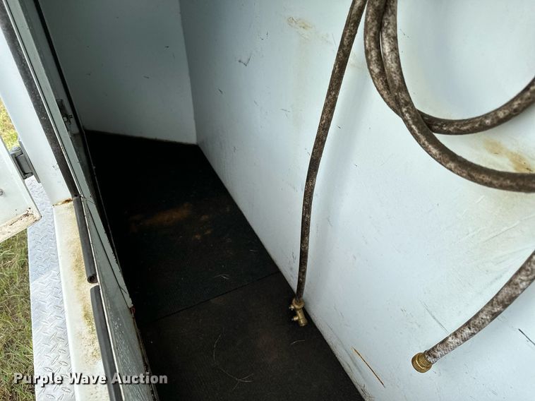 image for item OC9099 2002 Trails West  horse trailer