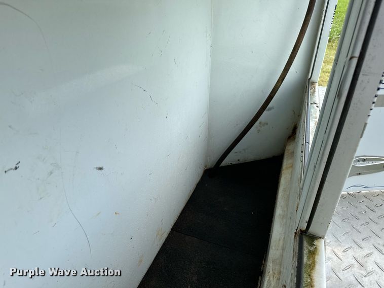 image for item OC9099 2002 Trails West  horse trailer