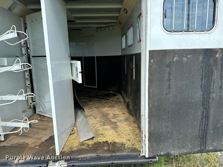 image for item OC9099 2002 Trails West  horse trailer