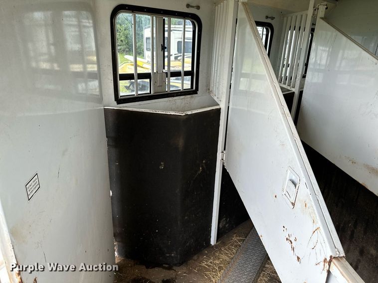 image for item OC9099 2002 Trails West  horse trailer