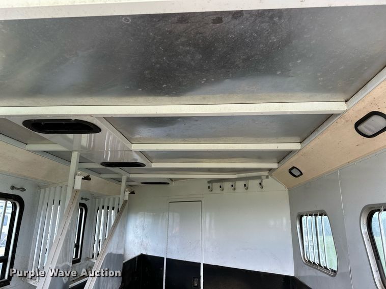 image for item OC9099 2002 Trails West  horse trailer