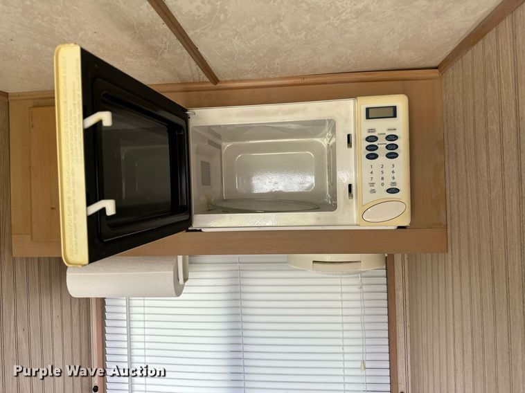 image for item OC9099 2002 Trails West  horse trailer