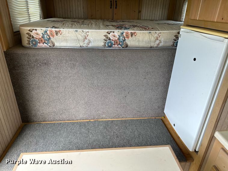 image for item OC9099 2002 Trails West  horse trailer