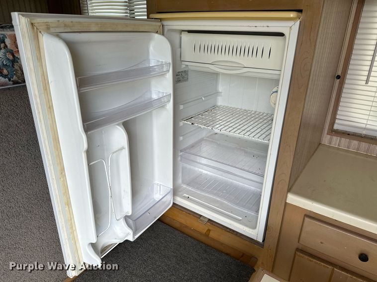 image for item OC9099 2002 Trails West  horse trailer