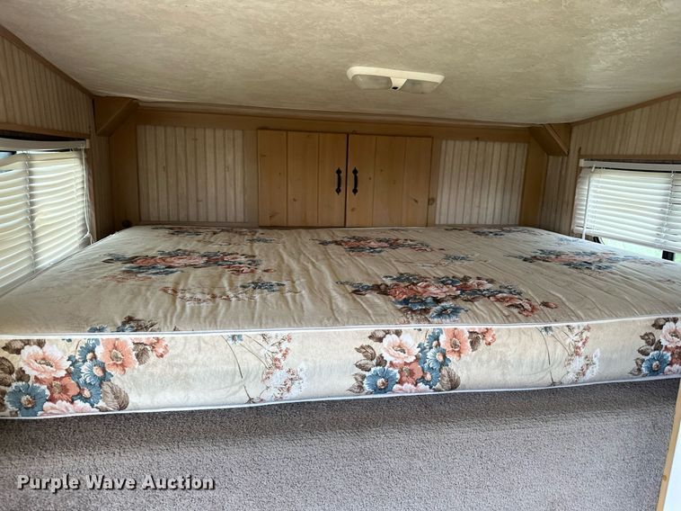 image for item OC9099 2002 Trails West  horse trailer