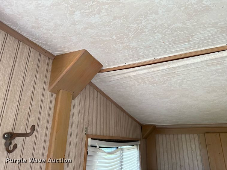 image for item OC9099 2002 Trails West  horse trailer