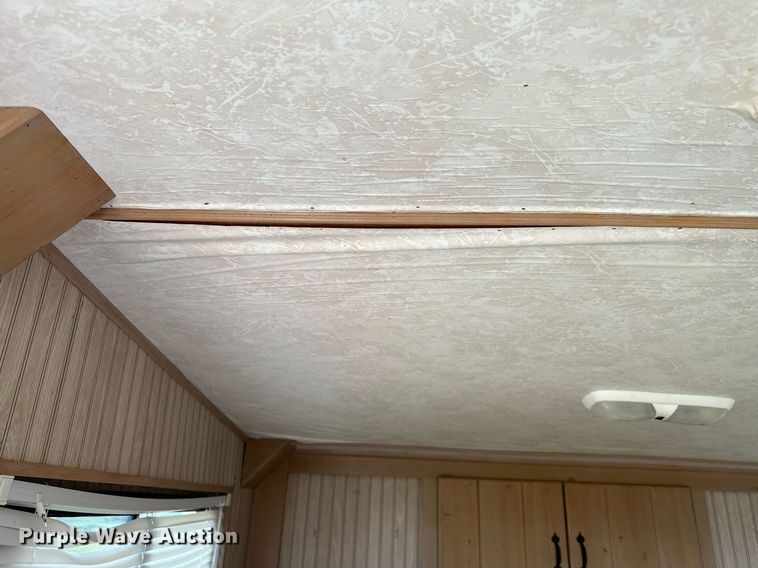 image for item OC9099 2002 Trails West  horse trailer