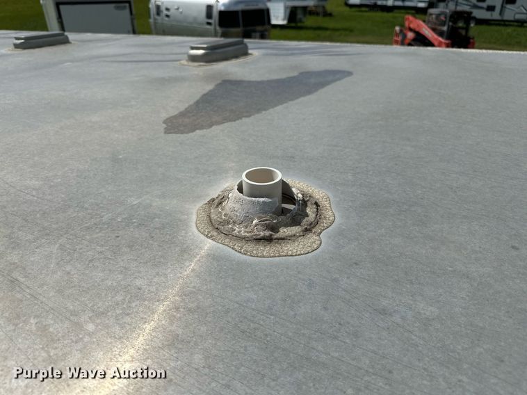 image for item OC9099 2002 Trails West  horse trailer