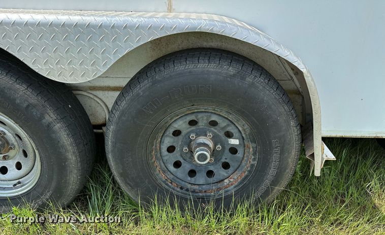 image for item OC9099 2002 Trails West  horse trailer