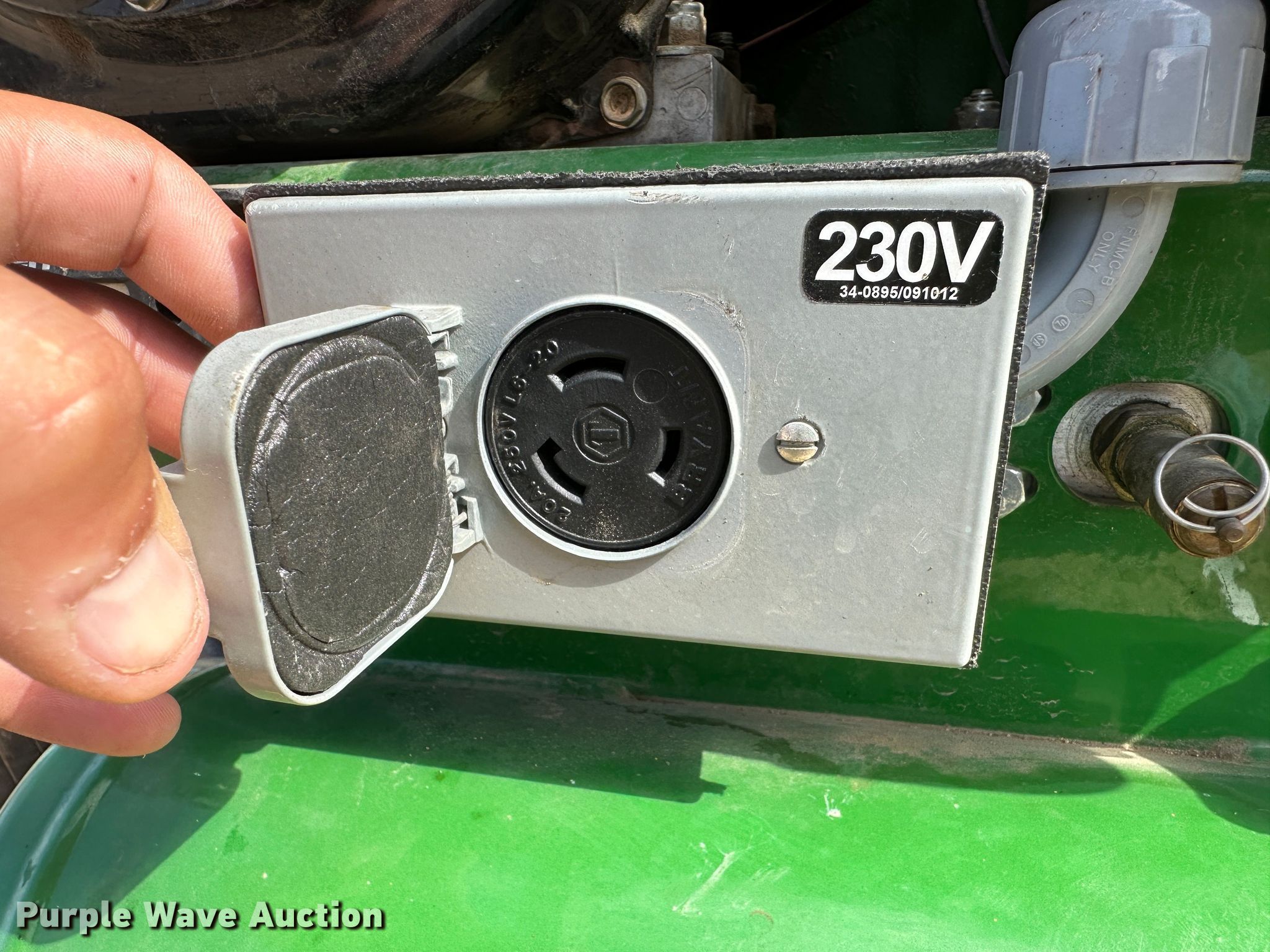 John Deere AC2-CG35H compresserator in Kinsley, KS | Item NM9444 sold ...