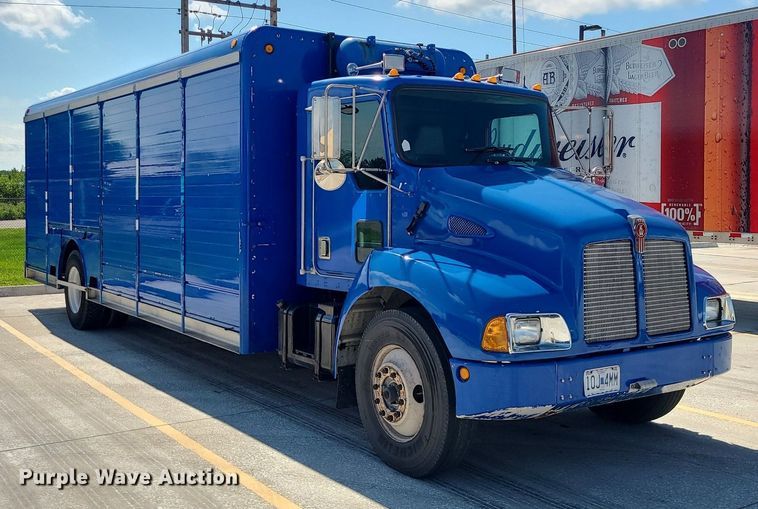 image for item BR9791 2001 Kenworth T300  delivery truck